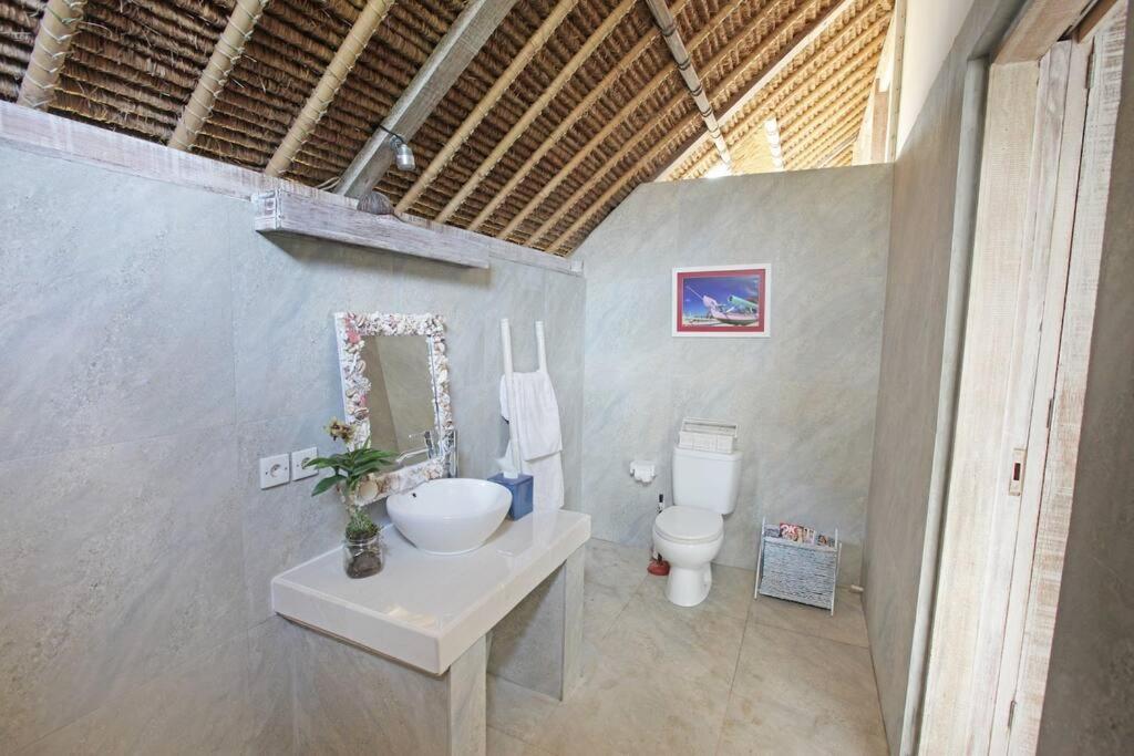 Villa Lumba Lumba - Oceanfront & Spectacular View! Lembongan Zewnętrze zdjęcie